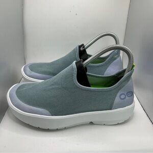 Women’s OOFOS Slip-On Shoes Size 8.5